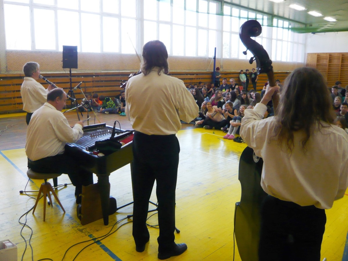 Živý moravský folklor v Praze